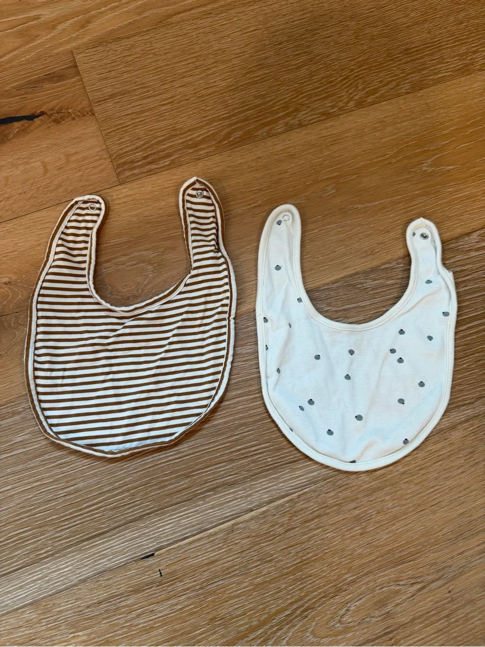 Quincy Mae • 2 Bibs